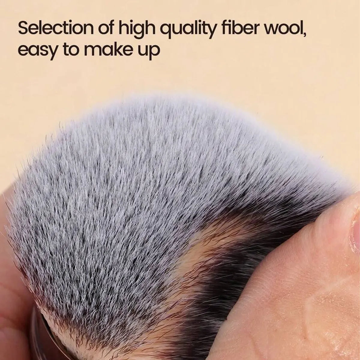 Retractable Professional Makeup Brush