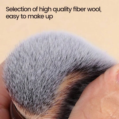 Retractable Professional Makeup Brush